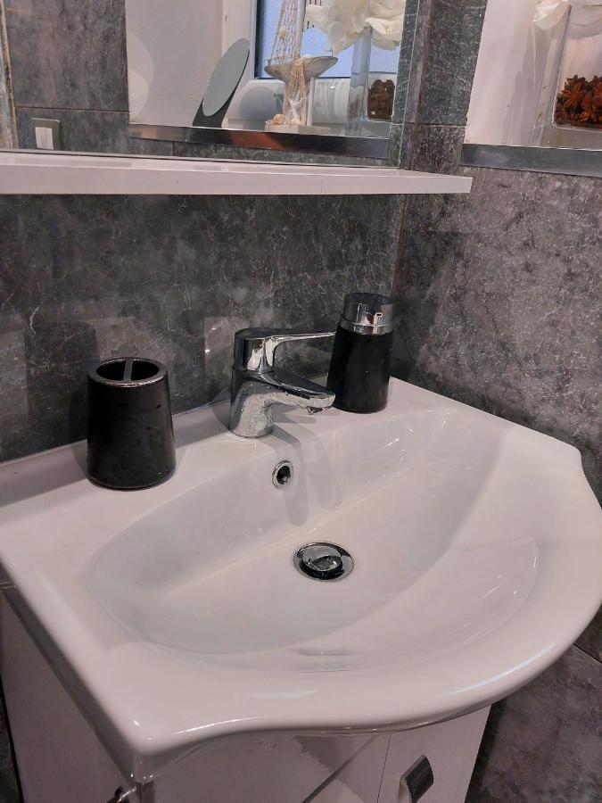 Cc-Costa Casa Apartment Наполи Екстериор снимка