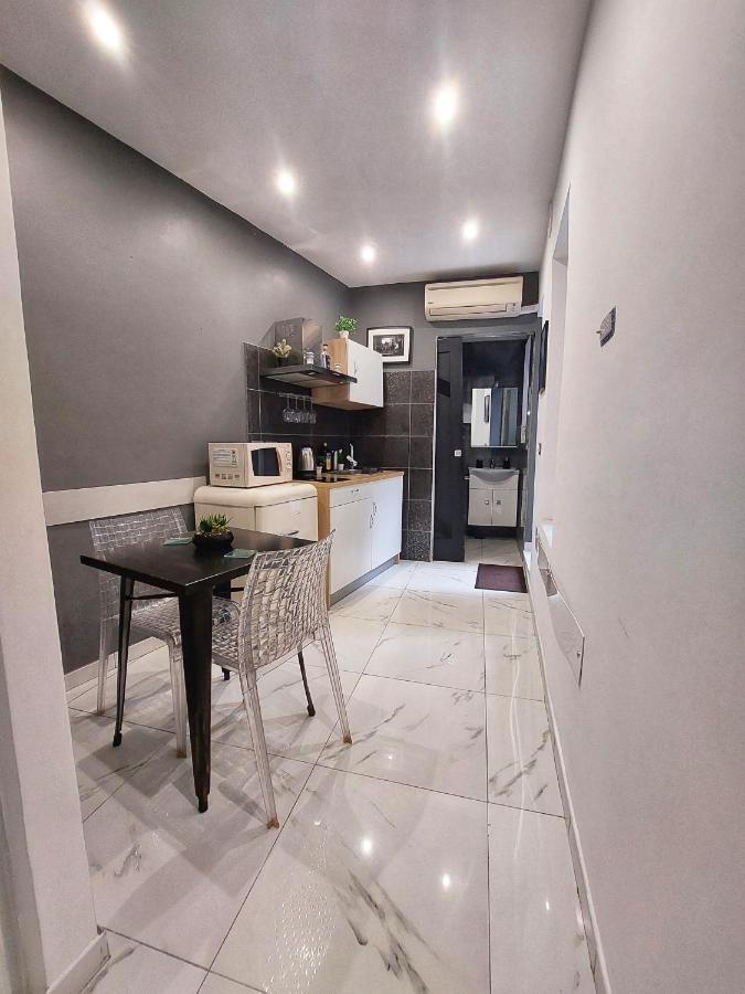 Cc-Costa Casa Apartment Наполи Екстериор снимка