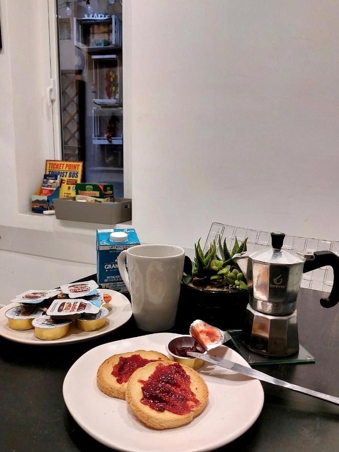 Cc-Costa Casa Apartment Наполи Екстериор снимка