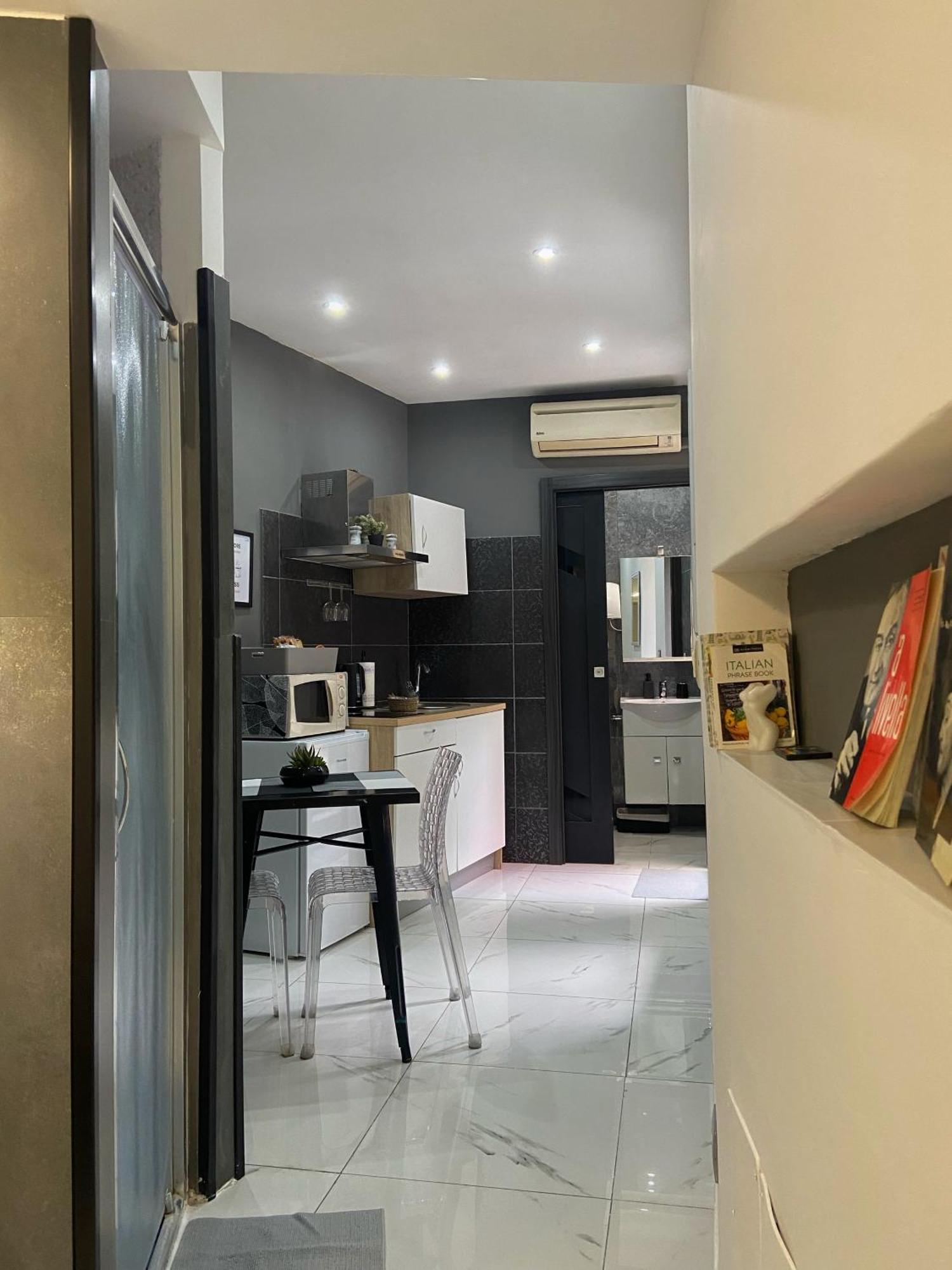 Cc-Costa Casa Apartment Наполи Екстериор снимка